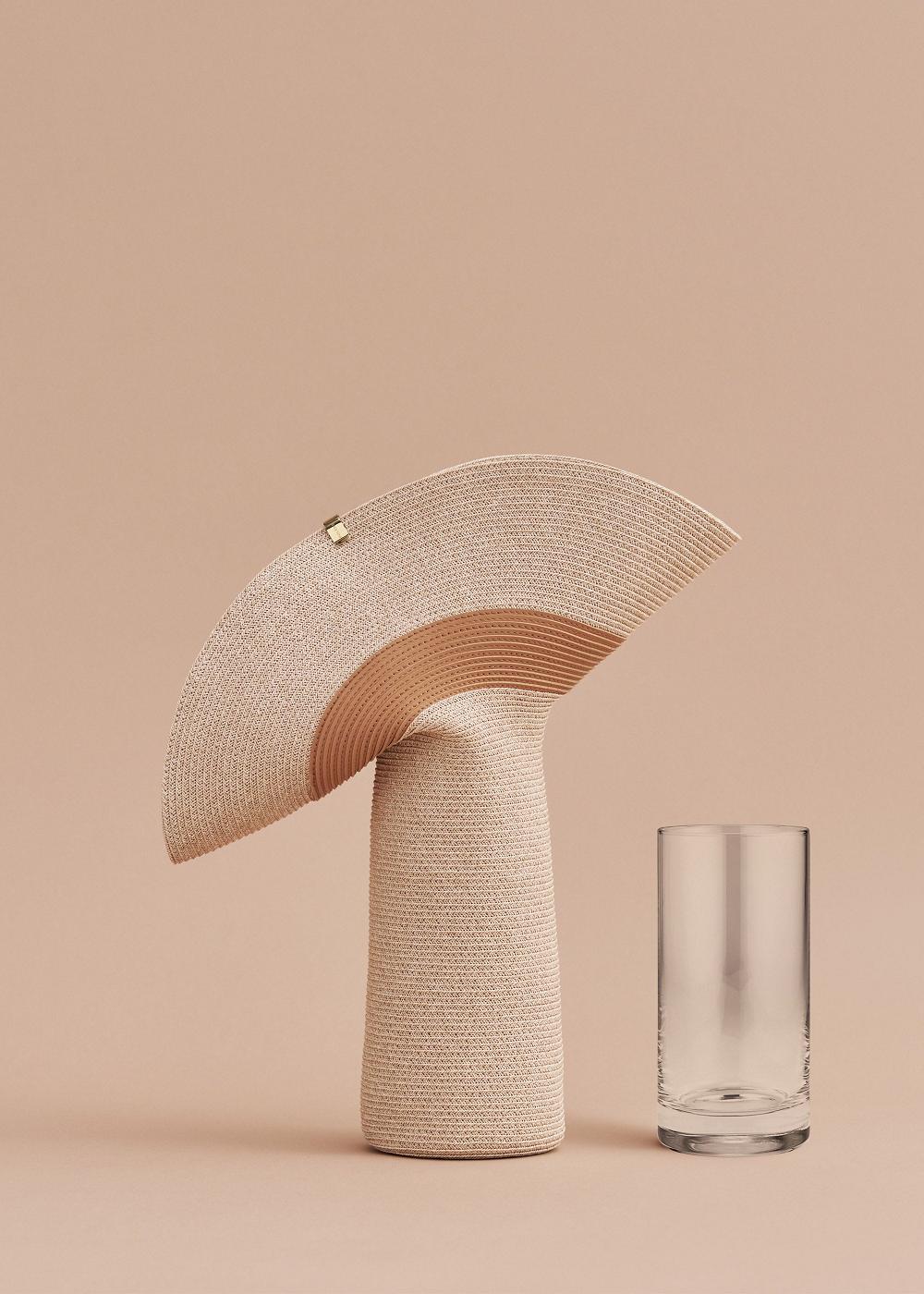 Mobje Polene Large Lapel Vase Tan | ROI9977L