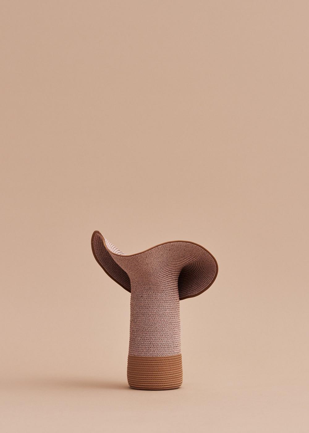 Mobje Polene Nano Lapel Vase Camel | ROO9976K